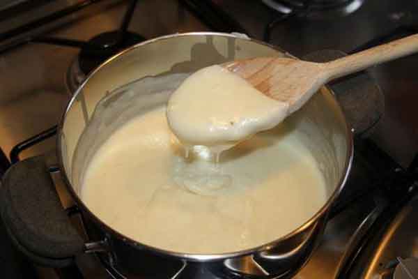 طرز تهیه سس بشامل با روغن مایع طرز تهیه سس بشامل برای لازانیا کاربرد سس بشامل در پیتزا طرز تهیه سس بشامل برای 4 نفر طرز تهیه سس بشامل برای یک بسته لازانیا طرز تهیه سس بشامل با آرد برنج انواع غذا با سس بشامل طرز تهیه سس بشامل بدون خامه