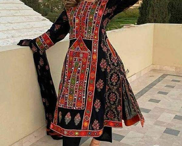 مدل لباس آینه دوزی روی لباس زیباترین و شیک ترین مدل های لباس آینه دوزی شده