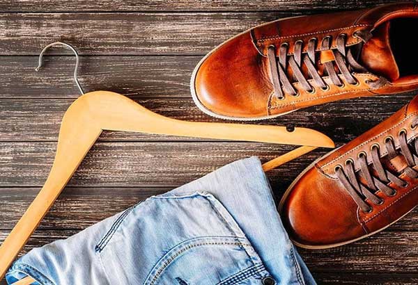 با کفش لوفر چه شلواری بپوشیم + نکاتی برای راهنمایی ست کردن شلوار با کفش لوفر