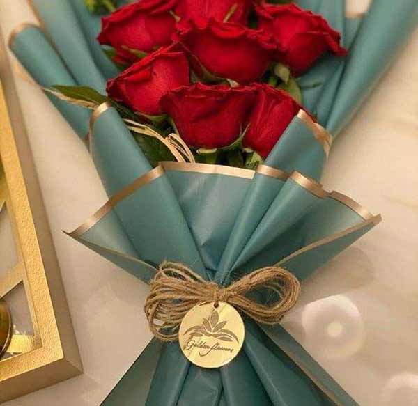 تزیین گل طبیعی زیبا تک شاخه و چندتایی لاکچری + ایده های متنوع و خلاقانه