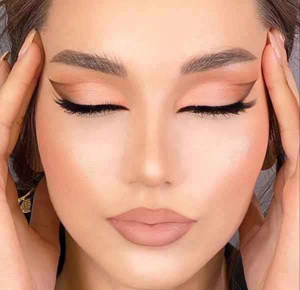 آرایش لایت + آموزش انجام آرایش لایت ملایم و سبک با تکنیک های ساده