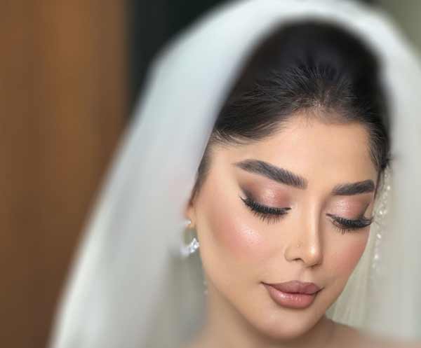 آرایش لایت + آموزش انجام آرایش لایت ملایم و سبک با تکنیک های ساده