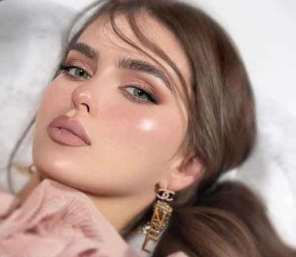 آرایش لایت + آموزش انجام آرایش لایت ملایم و سبک با تکنیک های ساده