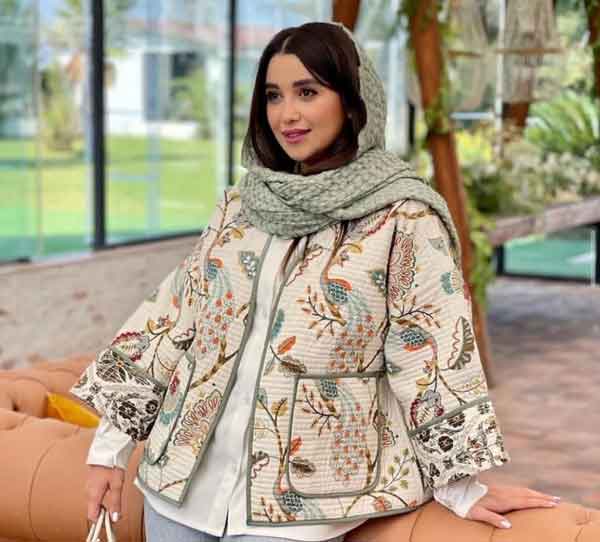 مدل مانتو دخترانه ۱۴۰۳ + کلکسیونی از باکلاس ترین و شیک ترین مدل های مانتو دخترانه