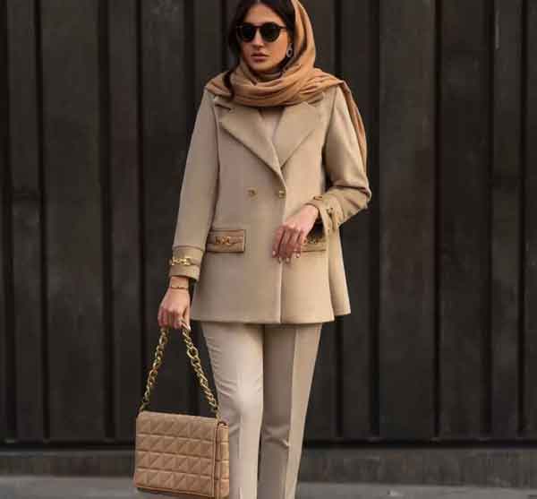 مدل مانتو کوتاه اسپرت ۱۴۰۳ + کلکسیونی از جدیدترین مدل های مانتو اسپرت ترند امسال