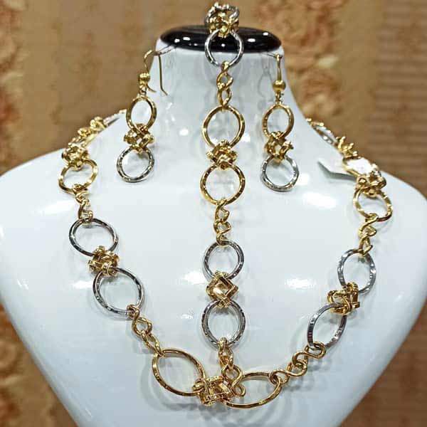 مدل سرویس طلا زنجیری + خاص ترین و باکلاس ترین مدل های سرویس طلا زنانه