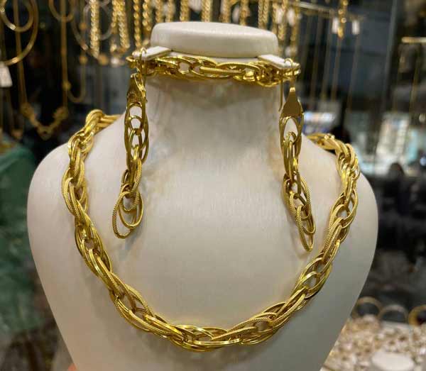 مدل سرویس طلا عروس + شیک ترین و باکلاس ترین مدل های سرویس طلا مخصوص عروس خانم ها