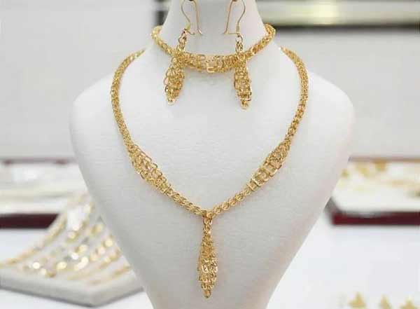 سرویس طلا جدید بدون نگین + کلکسیونی از جذاب ترین و جدیدترین مدل های سرویس طلا