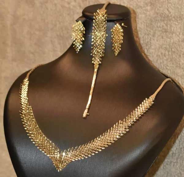 سرویس طلا جدید بدون نگین + کلکسیونی از جذاب ترین و جدیدترین مدل های سرویس طلا