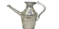 تعبیر خواب آفتابه سفید برای دختر مجرد و آفتابه سبز پر از آب و قرمز و مسی خریدن