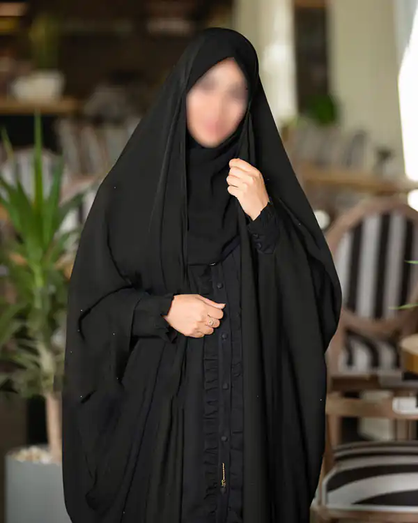 مدل چادر مشکی + جدیدترین و به روزترین مدل های چادر زنانه مشکی و گلدار