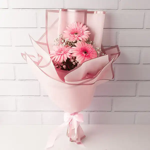 مدل دسته گل ساده + شیک ترین و زیباترین مدل های دسته گل برای تبریک تولد و جشن