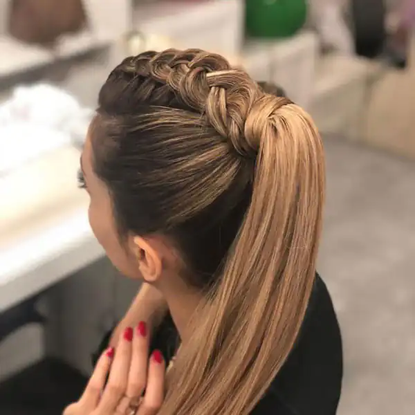 مدل دم اسبی + آموزش بستن موهای بلند به صورت دم اسبی بسیار زیبا و جذاب