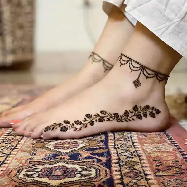 مدل حنا دست + طرح های بسیار زیبا و خاص برای کشیدن حنا روی دست و بدن