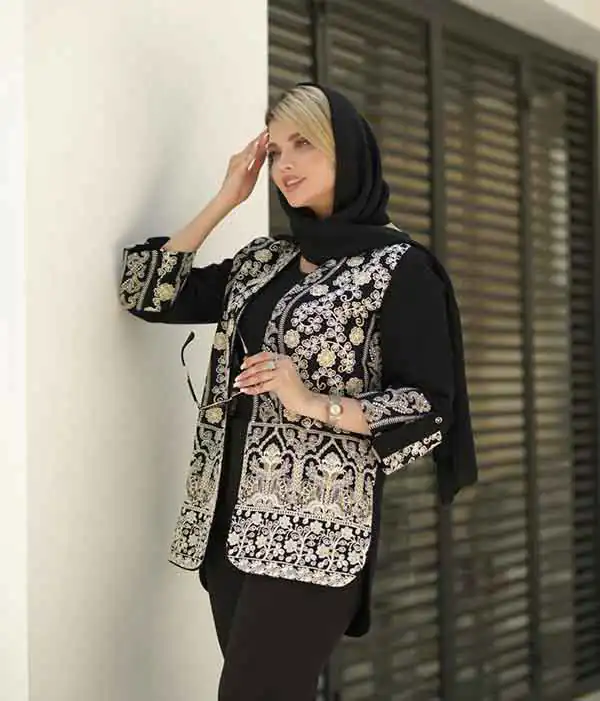 مدل مانتو مجلسی شیک + زیباترین و باکلاس ترین مدل های مانتو مجلسی زنانه