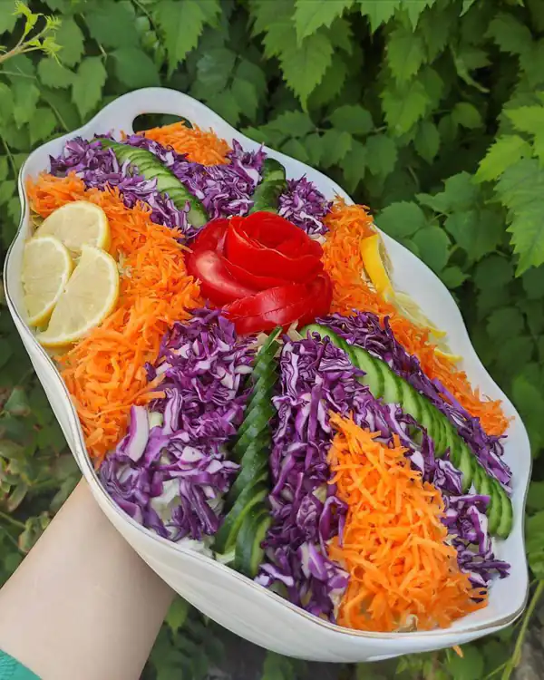 مدل سالاد کاهو + ایده هایی بسیار ساده و زیبا برای تزیین کردن سالاد کاهو و فصل