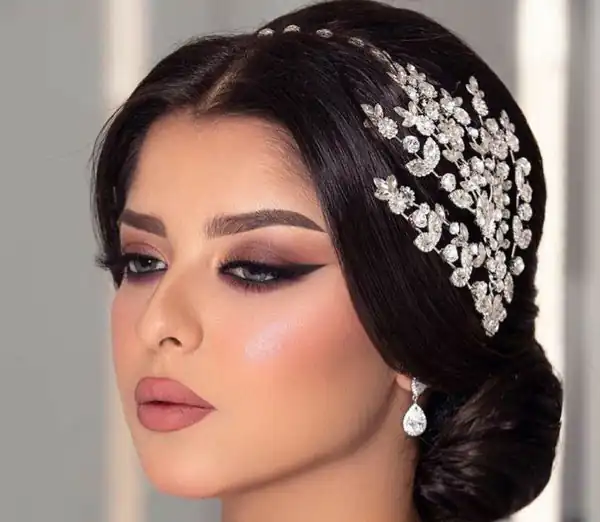 زیباترین مدل آرایش صورت + آشنایی با انواع سبک ها و مدل های آرایش صورت لایت و ساده