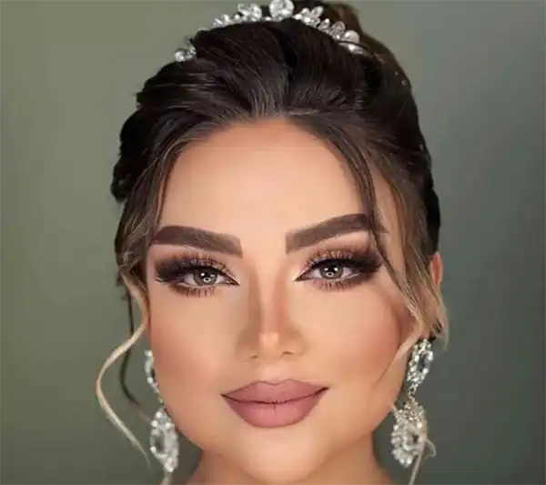 زیباترین مدل آرایش صورت + آشنایی با انواع سبک ها و مدل های آرایش صورت لایت و ساده