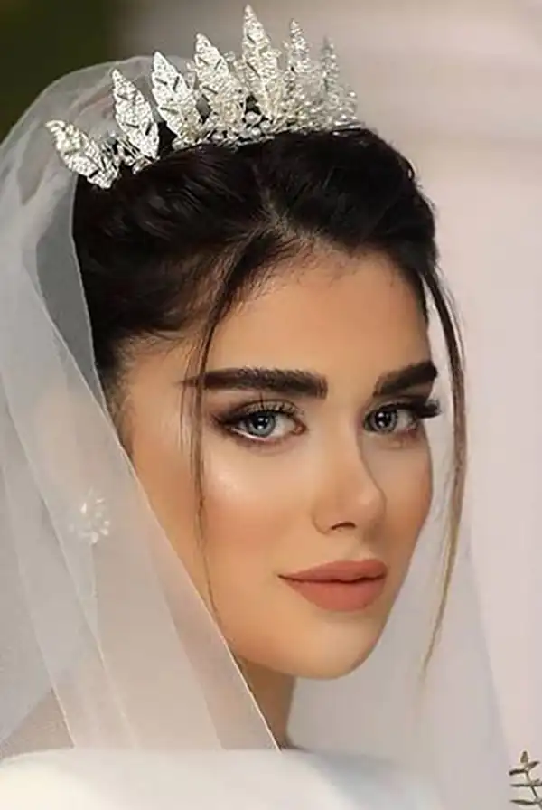 زیباترین مدل آرایش صورت + آشنایی با انواع سبک ها و مدل های آرایش صورت لایت و ساده