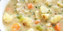 راز خوشمزگی آش پیاز و فوت و فن آش پیاز خوشمزه و خانگی