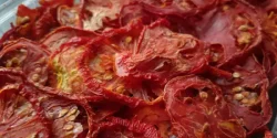 راز خوشمزگی گوجه فرنگی خشک و فوت و فن گوجه فرنگی خشک خوشمزه و خانگی