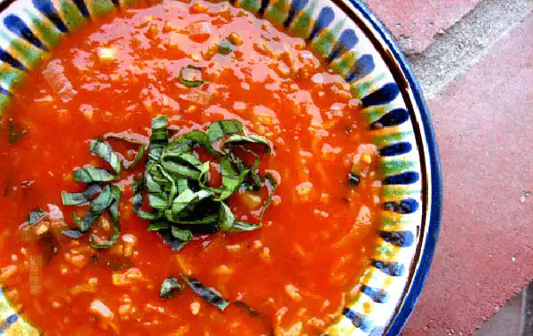 راز خوشمزگی خورش گوجه فرنگی و فوت و فن خورش گوجه فرنگی خوشمزه و خانگی