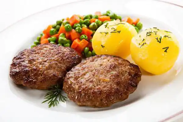 راز خوشمزگی کتلت اصفهانی و فوت و فن کتلت اصفهانی خوشمزه و خانگی