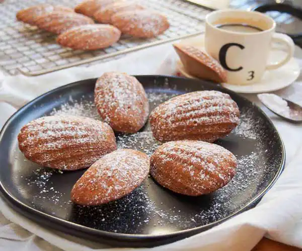 راز خوشمزگی شیرینی مادلن و فوت و فن شیرینی مادلن خوشمزه و خانگی