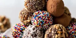 راز خوشمزگی ترافل شکلاتی و فوت و فن ترافل شکلاتی خوشمزه و خانگی