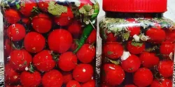 راز خوشمزگی ترشی گوجه فرنگی و فوت و فن ترشی گوجه فرنگی خوشمزه و خانگی