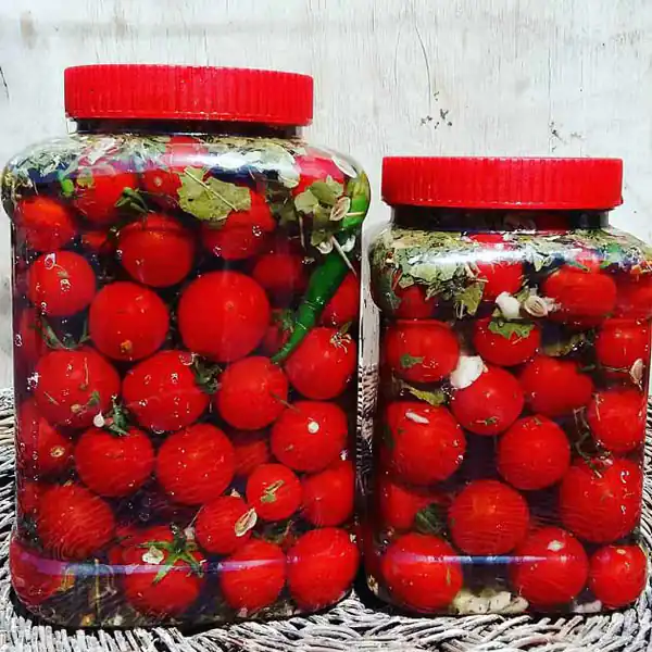 راز خوشمزگی ترشی گوجه فرنگی و فوت و فن ترشی گوجه فرنگی خوشمزه و خانگی
