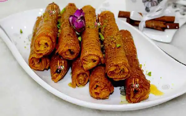 راز خوشمزگی باقلوای سید و فوت و فن باقلوای سید خوشمزه و خانگی