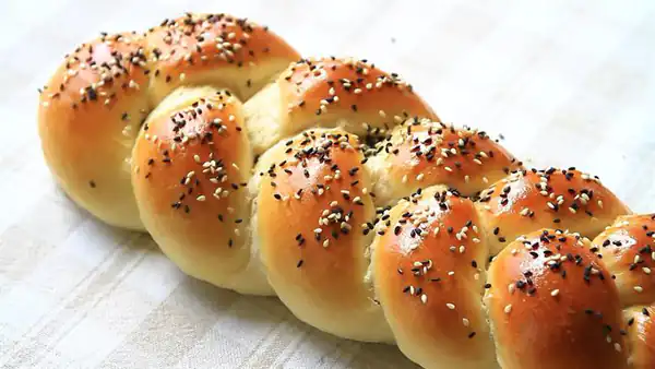 راز خوشمزگی نان روت و فوت و فن نان روت خوشمزه و خانگی