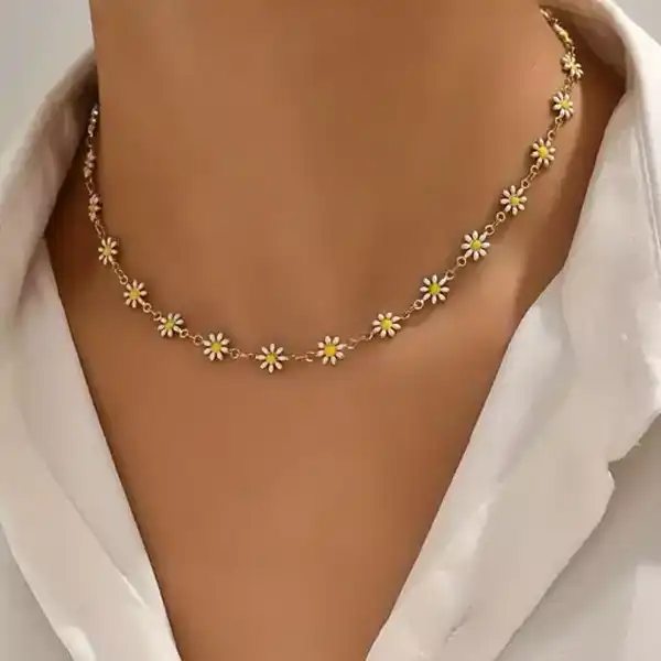 تعبیر خواب گلوبند + معنی گلوبند در خواب های ما چیست