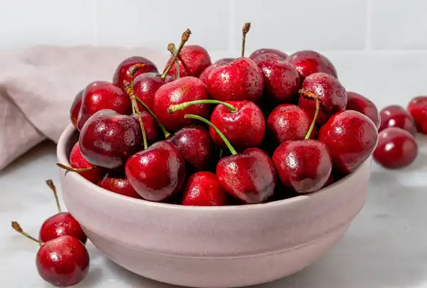 تعبیر خواب گیلاس + معنی گیلاس در خواب از دید حضرت یوسف