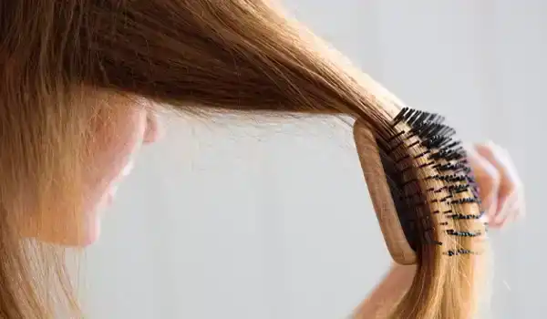 تعبیر خواب مو + معنای مو در خواب های ما چیست