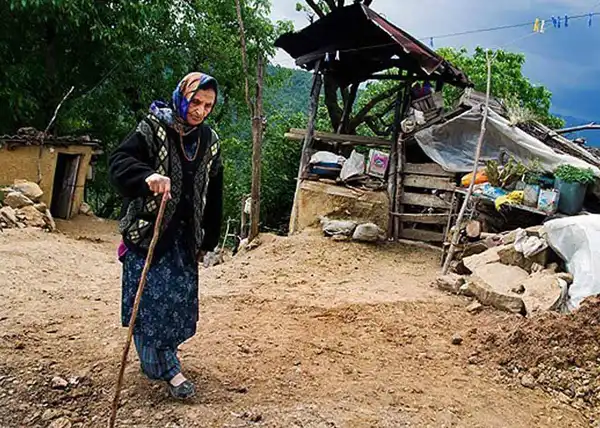 تعبیر خواب پیرزن + معنای پیرزن در خواب از دید امام صادق