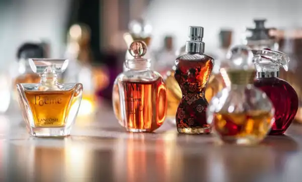 تعبیر خواب عطر + معنی عطر در خواب های ما چیست