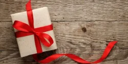 تعبیر خواب هدیه + از دید امام صادق و حضرت یوسف و ابن سیرین