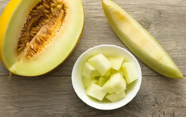 تعبیر خواب خربزه + دیدن خربزه در خواب نشانه چیست