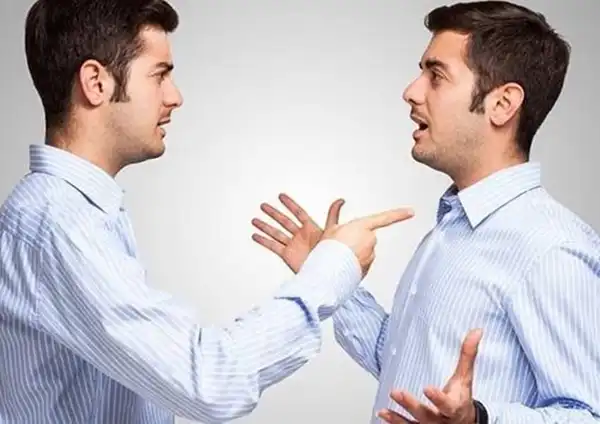 تعبیر خواب صحبت + معنی صحبت کردن در خواب چیست