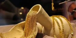 تعبیر خواب طلا برای زن باردار + از دید امام صادق و ابن سیرین و حضرت یوسف