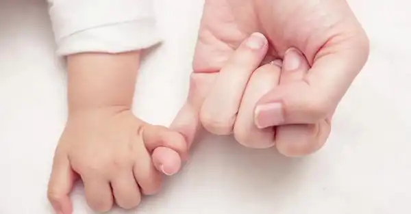 تعبیر خواب بچه دار شدن دختر مجرد امام صادق + از دید امام صادق و ابن سیرین و حضرت یوسف