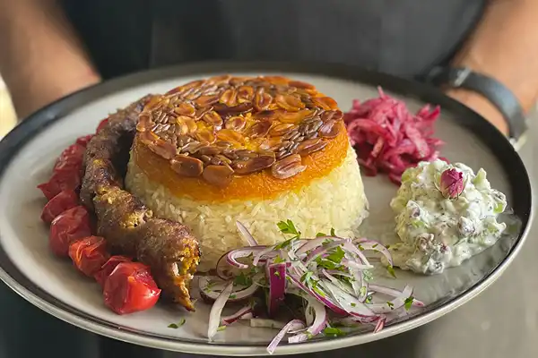 تعبیر خواب اگر مرده در خواب غذا بخواهد + از دیدگاه امام صادق و حضرت یوسف و ابن سیرین