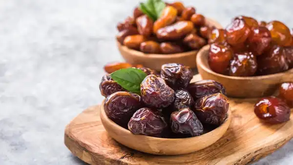 تعبیر خواب خرما برای زن حامله + از دید امام صادق و حضرت یوسف و ابن سیرین