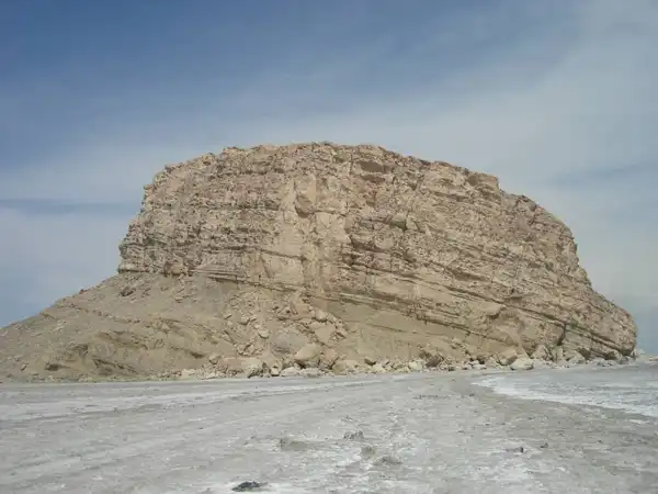 تعبیر خواب صخره + از دید امام صادق و ابن سیرین و حضرت یوسف